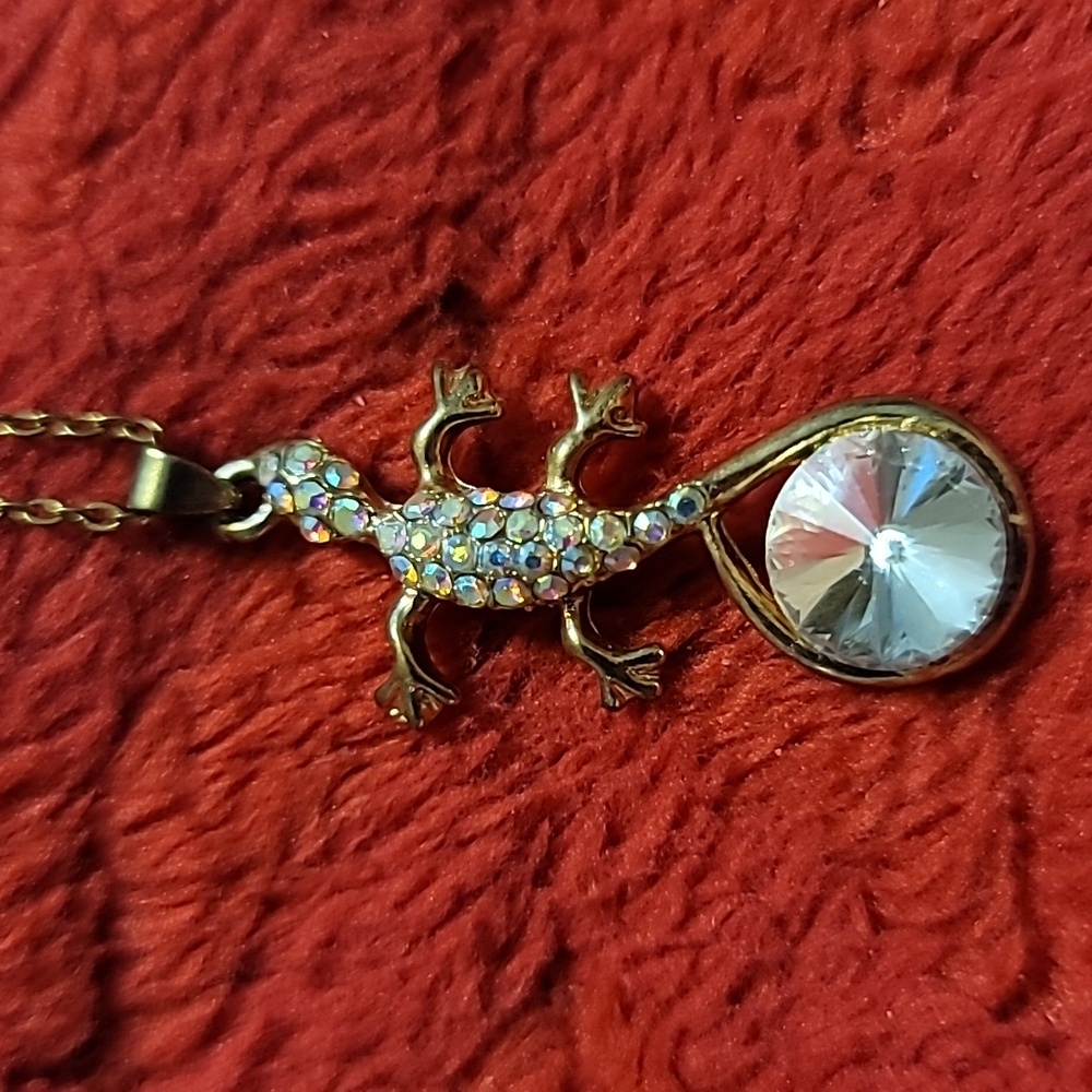 Rhinestone Lizard Necklace
